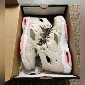 Jordan Kids Sneakers in Beige and Pink